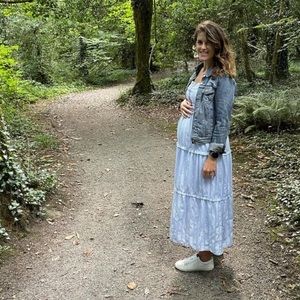 Nom Maternity/Nursing Women's Blue Emma Tiered Floral During & After Dress Size